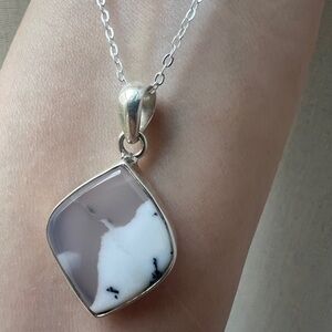 Agate Stone Sterling Silver Pendant on a 16" chain